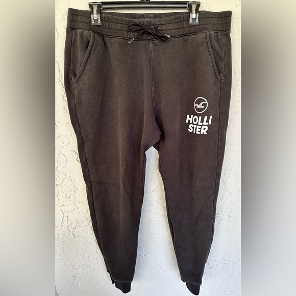Hollister Joggers - Picture 1 of 4